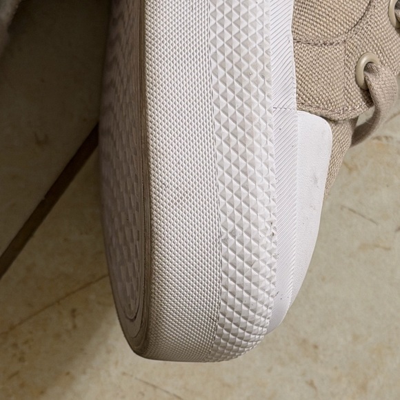 adidas women’s tan canvas low-top sneakers with white rubber soles | size 7 - Picture 5 of 16